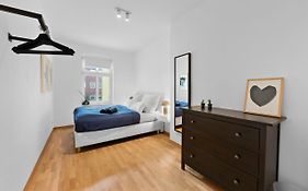 Beautiful 80Sqm Appartment In Berlin-Mitte